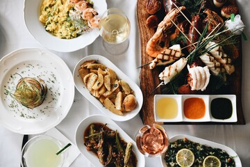 greek mediterranean restaurant lunch