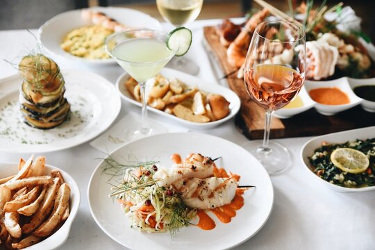 greek mediterranean restaurant lunch