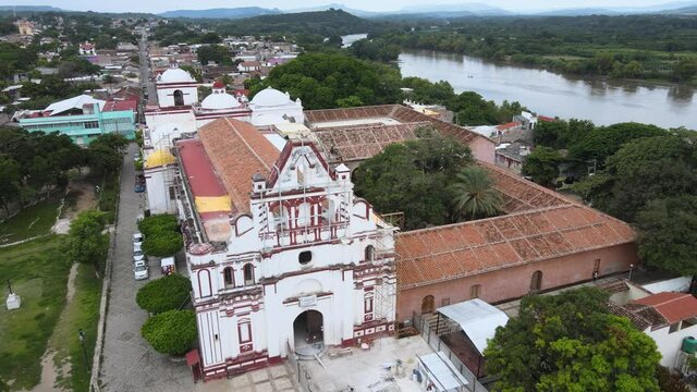 Aerial view of Chiapa de Corzo cathedral, Chiapas, Mexico