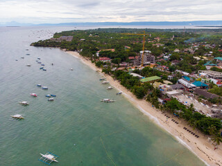 フィリピン、ビサヤ地方、ボホール州、パングラオ島をドローンで撮影した空撮写真 Drone aerial view of Panglao Island, Bohol, Visayas, Philippines. 