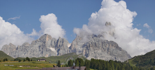Am Rollepass in den Dolomiten: Punta Rolle