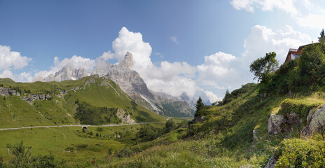 Am Rollepass in den Dolomiten: Cimon della Palla