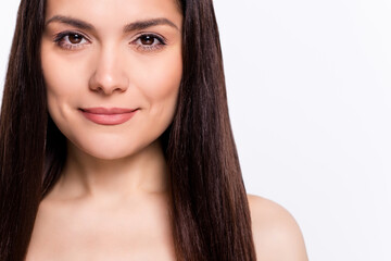 Obraz premium Cropped view portrait of attractive woman perfect skin pore enhancement copy space isolated over white color background