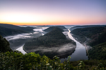 Saarschleife im Nebel