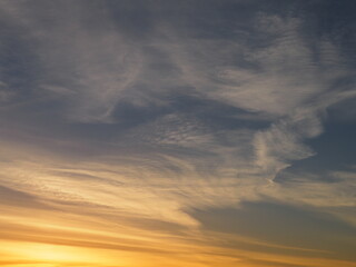 Obraz premium A blue and yellow cloudscape