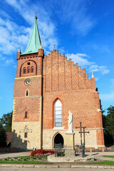 ZATOR, POLAND - AUGUST 28, 2021: Roman Catholic Church of st. Wojciech and Jerzy in Zator. - obrazy, fototapety, plakaty