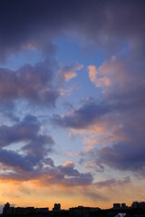 Obraz premium sunset in the city