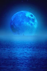 Crédence de cuisine en verre imprimé Pleine Lune arbre Pleine lune s& 39 élevant au-dessus de l& 39 horizon de l& 39 océan avec la silhouette du bateau.