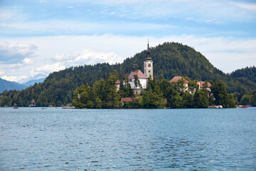 Fototapeta na wymiar Lake Bled, popular tourist destination in Slovenia, Europe.