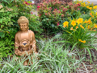 Buda en la naturaleza
