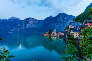 Fototapeta na wymiar lake in summer of the Alps mountain austria.