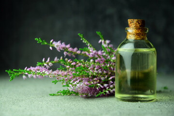 Obraz na płótnie Canvas heather aroma oil bio organic
