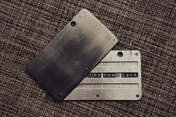 Steel wallet cold storage crypto: the new bank - obrazy, fototapety, plakaty