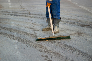 Cleaning the dirt out of the way.