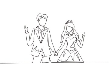 Single continuous line married couple in love hand in hand. Romantic man with suit and woman with wedding dress in love spending time together outdoor. One line draw graphic design vector illustration
