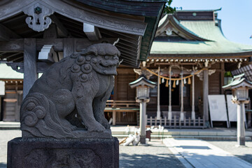 鴨居 八幡神社の狛犬