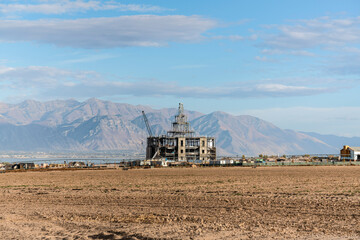 Naklejka premium Mormon temple construction at Saratoga Springs in Utah