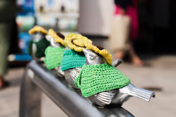 江ノ島駅のすずめ