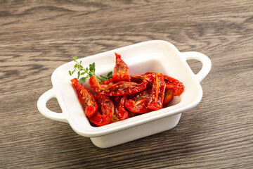 Sun-dried tomato in olive oil