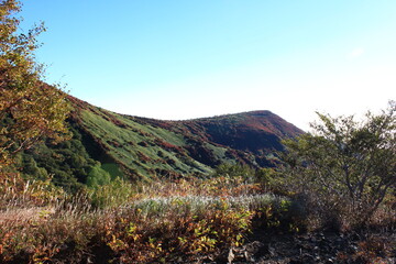 紅葉の茶臼岳（那須岳）