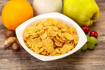 Breakfast with corn flakes and milk