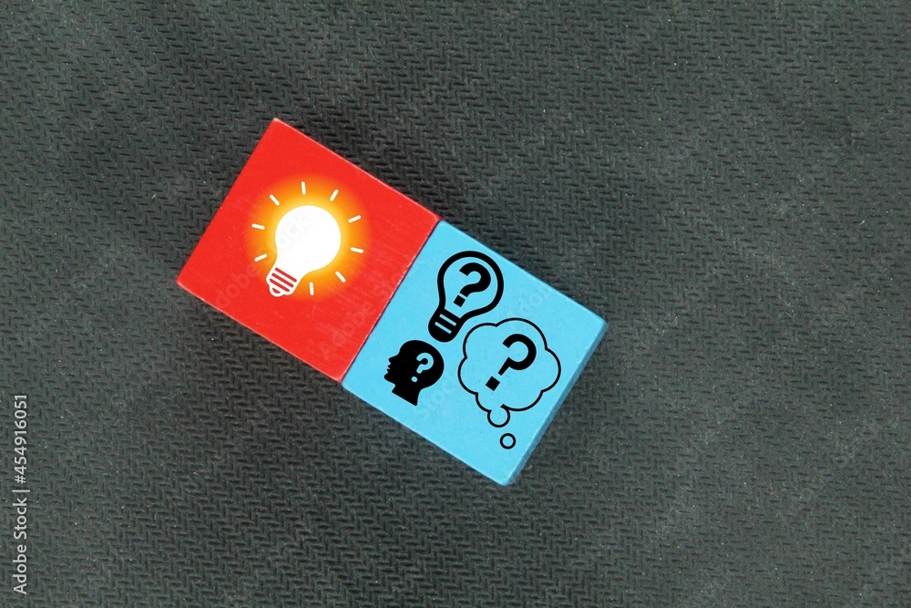 Poster colored cubes with idea and question icons or no ideas. concept idea