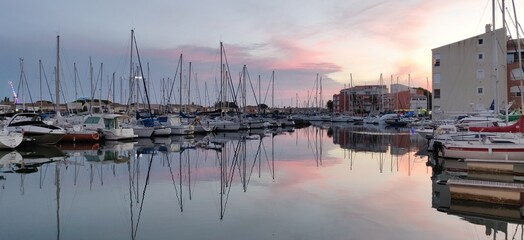The port of Cap d'Agde is very beautiful. each other's boats are superb not to mention the yachts .