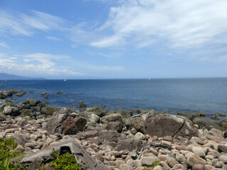 Fototapeta na wymiar 初島島内周遊道から見る夏の太平洋（静岡県熱海市）