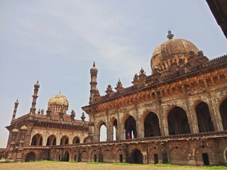 Obraz premium Ibrahim Rauza Tomb mausoleum complex Bijapur karnataka