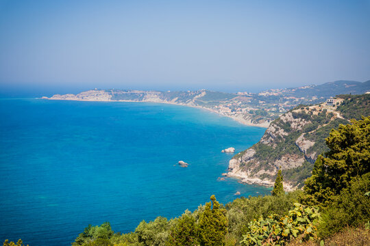 La mer ionienne depuis Afionas &agrave; Corfou