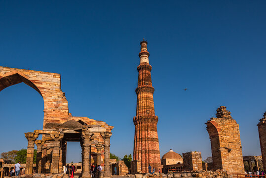 Qutub Minar is a highest minaret in India standing 73 m tall tapering tower of five storeys made of red sandstone and marble established in 1192. It is UNESCO world heritage site at  New Delhi,India