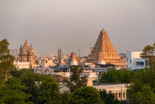 Aerial view of Chattarpur locality near Delhi Gurgaon border. It is famous for temple complex which is spread over 60 acres, has over 20 temples divided in three different complexes.