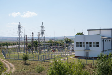 Power distribution substation