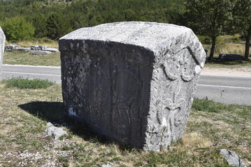 Kamienie Rzymskie, Mala, Velika, wieś, wioska, osada, Crljivica, Stecci, na Liście UNESCO, światowego dziedzictwa, Średniowieczne, cmentarze, nagrobne  © Albin Marciniak