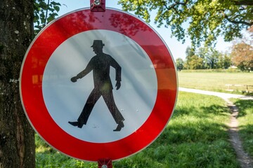 no walking sign