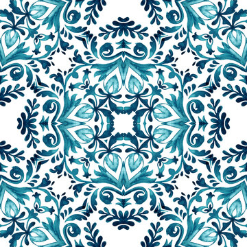 Vintage damask seamless ornamental watercolor arabesque paint tile design pattern for ceramic decor design