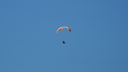 王子ヶ岳からのパラグライダー11