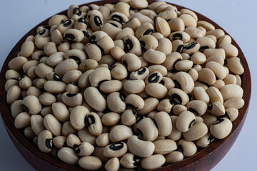 Black eye beans, also known as Nigerian white beans.