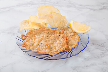 tortillas de camarón con patatas fritas. tapas, tapas bar, comida española, comida andaluza