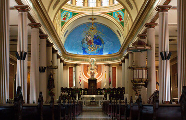 Obraz premium Beautiful Catholic Church!! The colors and stain glass windows were amazing to see! Truly lucky to be able to see this.