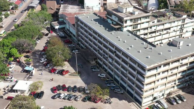 Toma aerea del hospital publico de Tegucigalpa, Hospital Escuela, Honduras