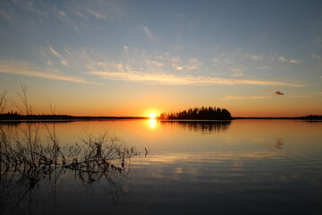 Fototapeta premium Setting September Sun, Elk Island National Park, Alberta