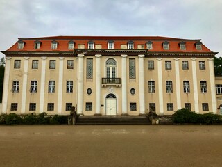 Fototapeta na wymiar Neues Schloss Tangerhütte (Sachsen-Anhalt)