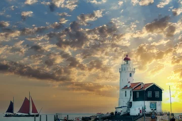 Fototapeten Lighthouse former Island Marken, Noord-Holland province, The Netehrlands © Holland-PhotostockNL
