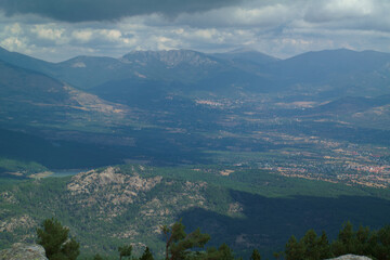 krajobraz góry widok drzewa natura hiszpania - obrazy, fototapety, plakaty