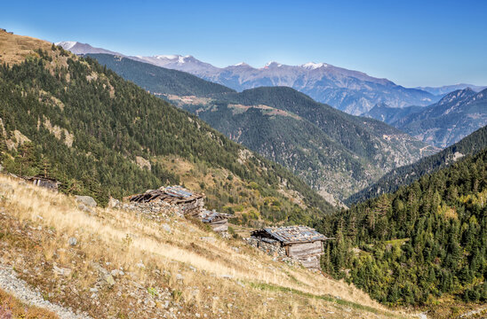 Abandoned wooden houses in the Barhal region of Artvin