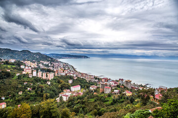 Obraz premium Trabzon Sürmene district, fisherman's shelter and historical mansions