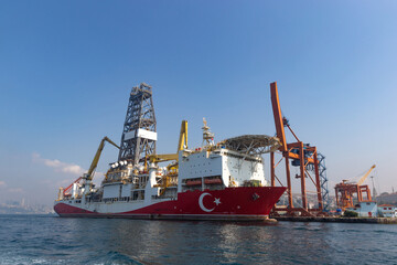 Fototapeta premium Drilling vessel is seen as anchored in Istanbul