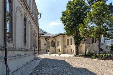 Obraz premium Patriarchal Palace and Cathedral in city of Bucharest, Romania