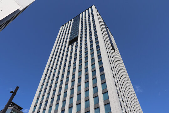 オリックス本町ビル／オリックス大阪本社（大阪市西区）